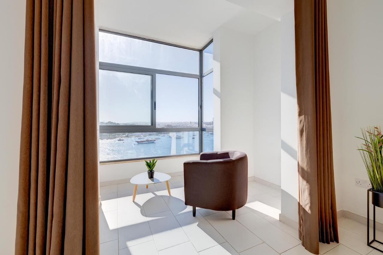 Marvellous Apartment With Valletta And Harbour Views Слима Екстериор снимка