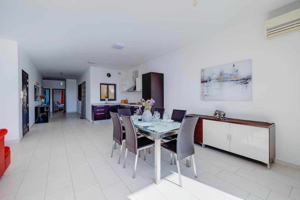 Marvellous Apartment With Valletta And Harbour Views Слима Екстериор снимка