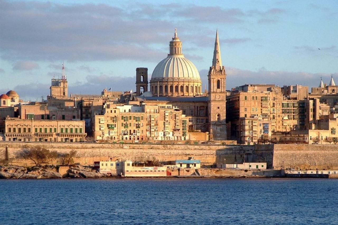 Marvellous Apartment With Valletta And Harbour Views Слима Екстериор снимка